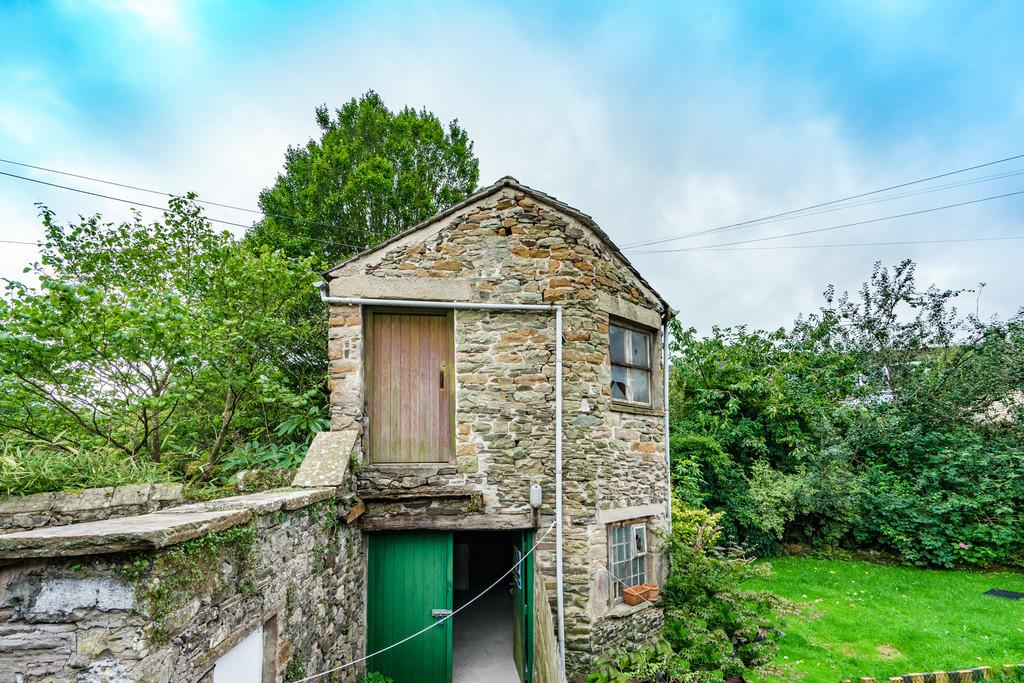 Front Aspect