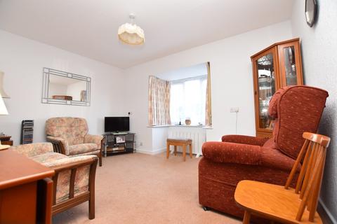 1 bedroom ground floor flat for sale - Barnetts Court, Corbins Lane, South Harrow