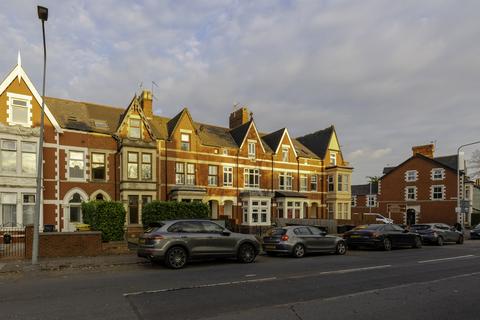 126 Llandaff Road, Cardiff, CF11 9PW