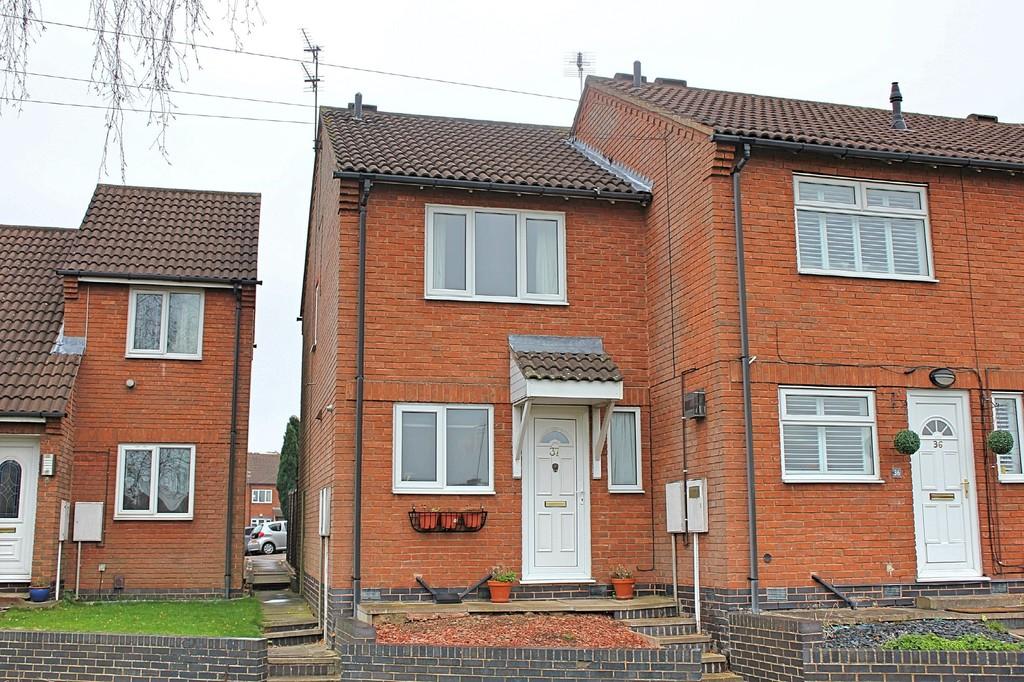 Pochins Close, Wigston 2 bed end of terrace house £190,000