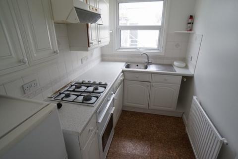 2 bedroom flat to rent, Flat 4 61 Sackville Road