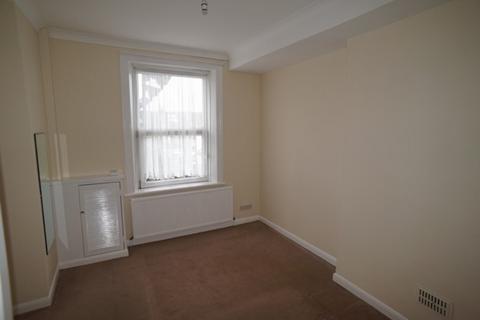 2 bedroom flat to rent, Flat 4 61 Sackville Road