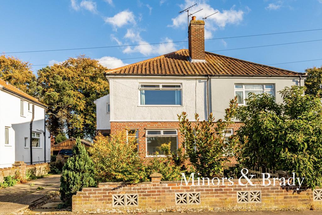 Thorpe Avenue, Thorpe St. Andrew 3 bed semidetached house £325,000