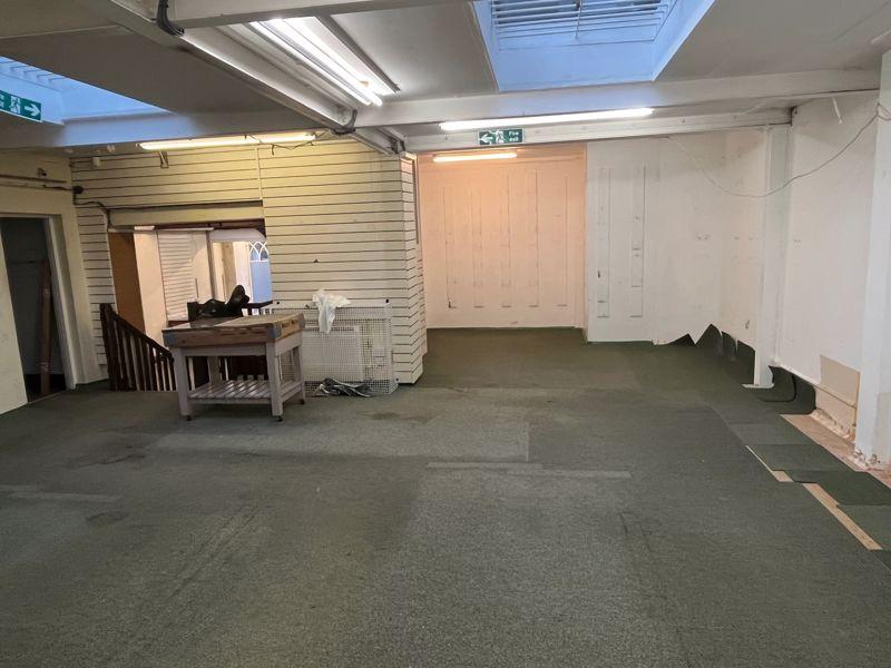 Freehold shop for sale. Property £400,000