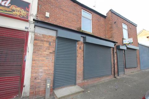 Terraced house to rent - Rochdale Road, Manchester