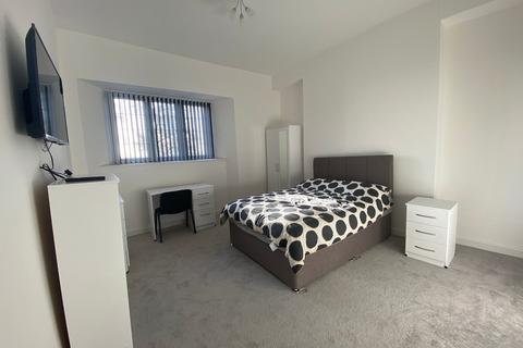 6 bedroom house share to rent - Harbour View, St Thomas, Swansea, SA1