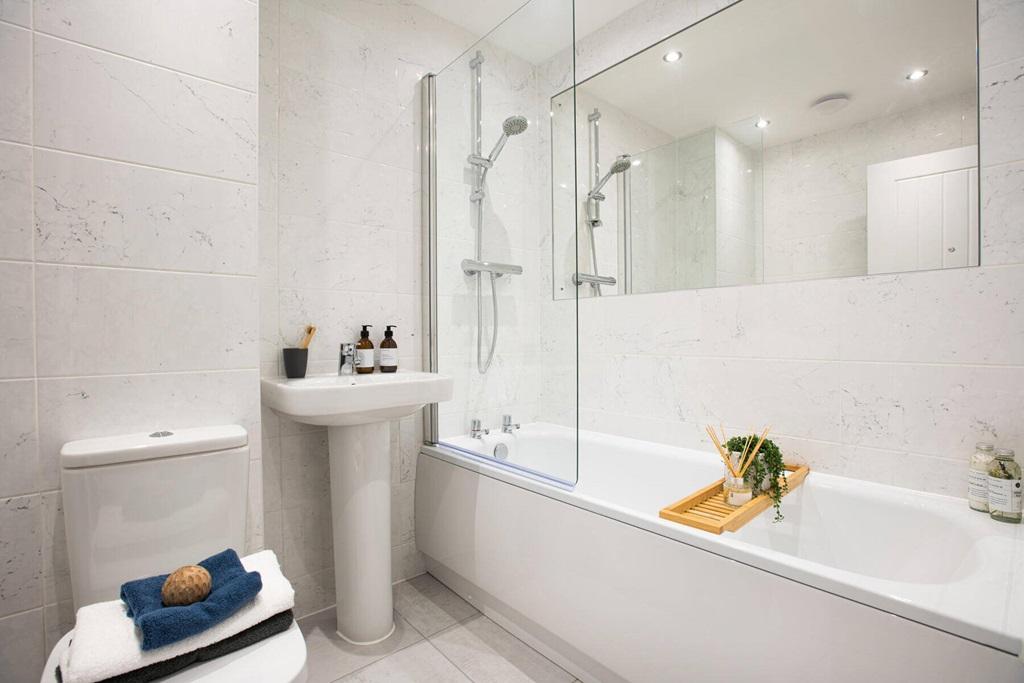 Family-friendly bathroom