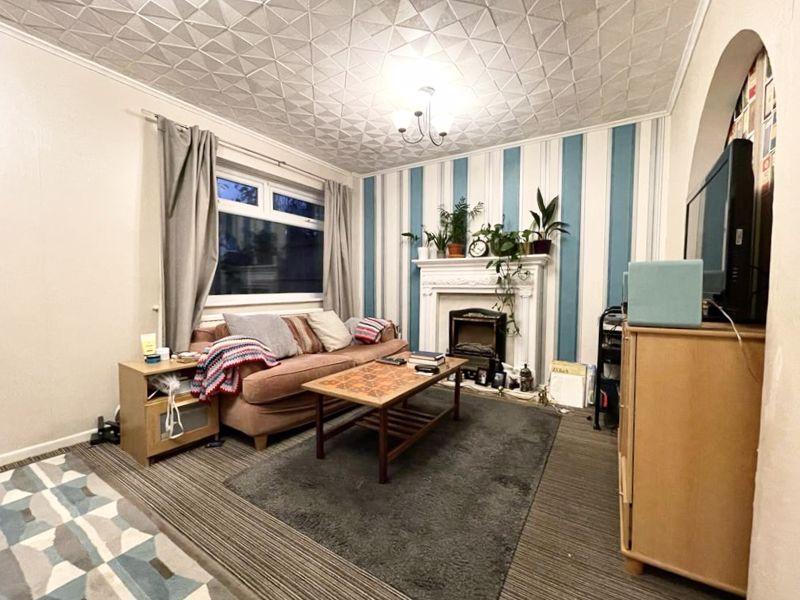 Dewberry Close, Swinton, Manchester 3 bed terraced house £150,000
