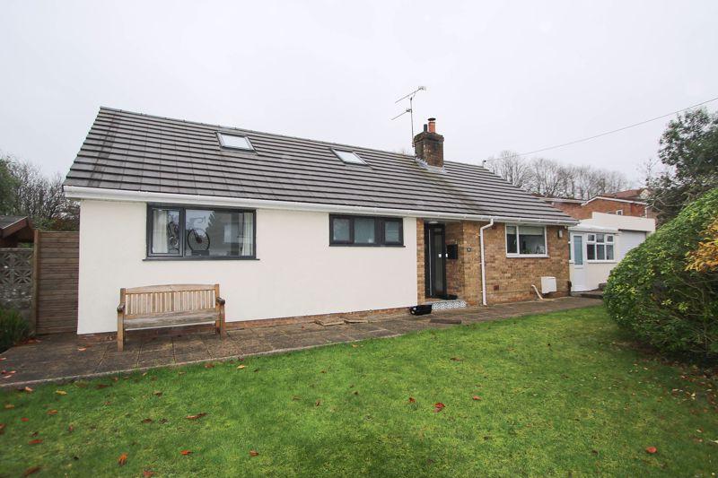 Edward Road South, Clevedon 3 bed detached bungalow £620,000