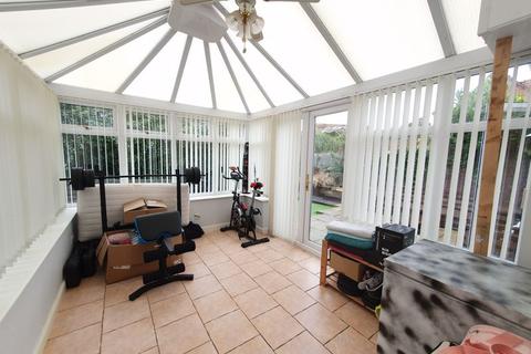 28 Harleys Field, Abbeymead, Gloucester, GL4 4RN