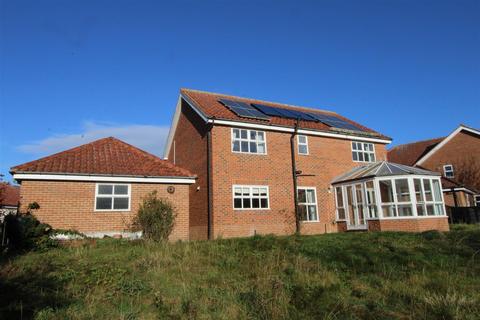 17 Embleton Grove, Wynyard, Billingham, TS22 5SY