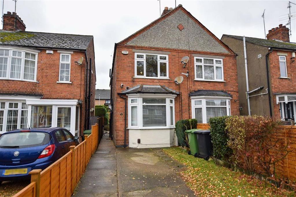 Eastfield Road, Wellingborough 3 bed semidetached house £255,000
