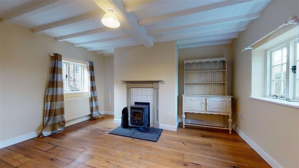 Walford Heath, Shrewsbury 2 bed semidetached house £795 pcm (£183 pw)