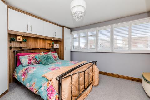 40 Brook Way, Lancing, BN15 8DQ