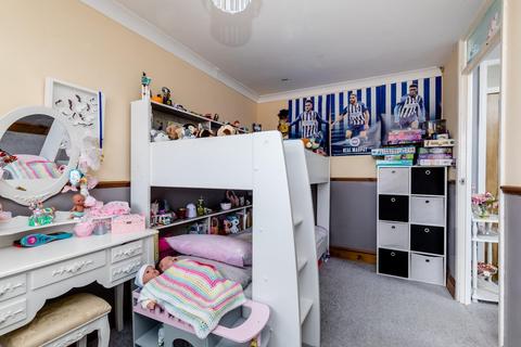 40 Brook Way, Lancing, BN15 8DQ