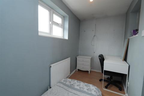 22 Tomlyns Close, Hutton, Brentwood, CM13 1PU