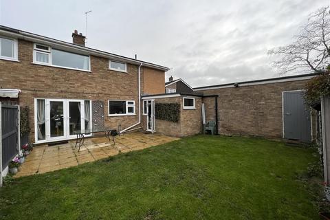 22 Tomlyns Close, Hutton, Brentwood, CM13 1PU
