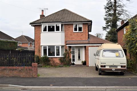 2 Hampton Close, Worcester, WR2 5LX