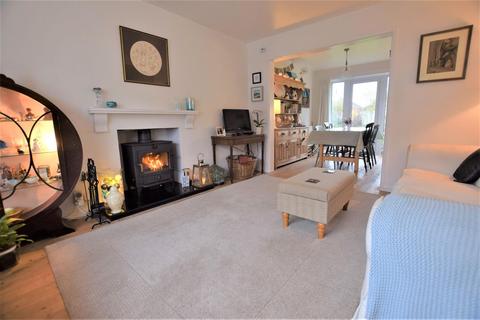 2 Hampton Close, Worcester, WR2 5LX