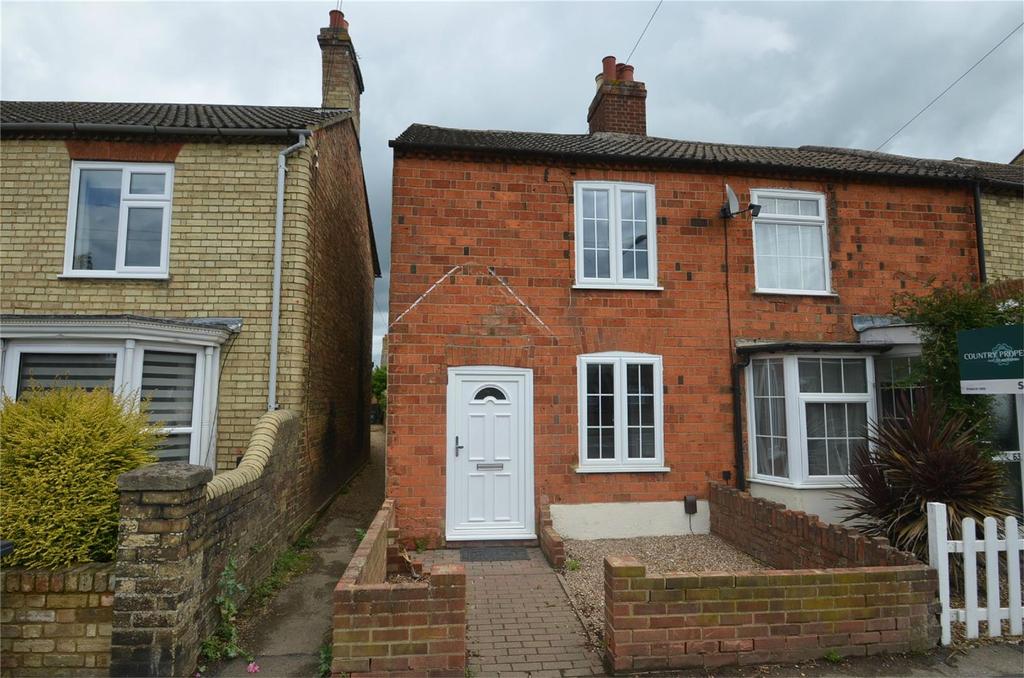 Clifton Road, SHEFFORD 2 bed end of terrace house £260,000