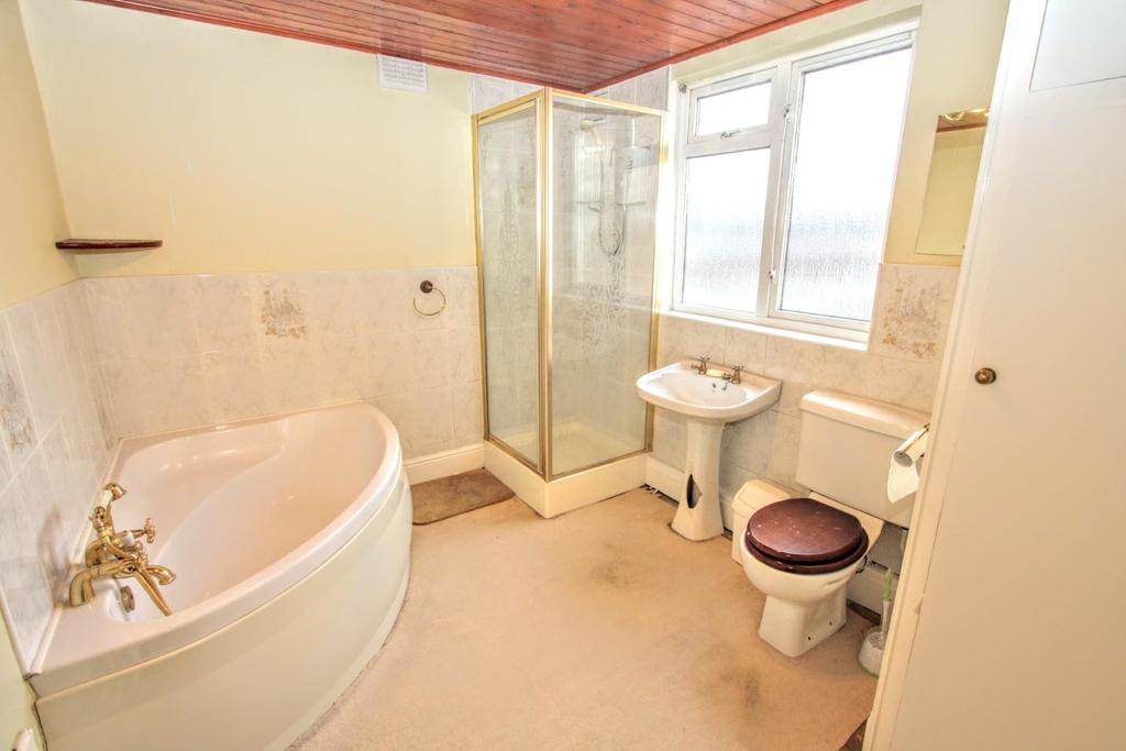 Bathroom/w.c.