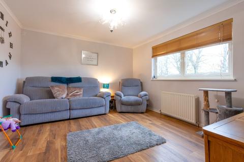 2 bedroom flat for sale - Taransay Crescent, Sheddocksley, Aberdeen, AB16