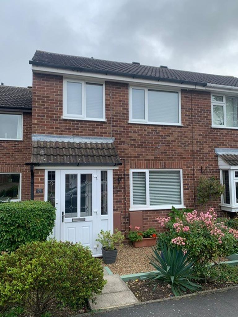 Charnwood Avenue, Asfordby, LE14 3 bed terraced house £775 pcm (£179 pw)