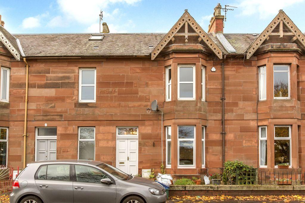 3G, Monktonhall Terrace, Musselburgh... 3 bed ground floor flat £190,000