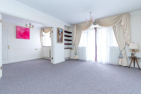 2 bedroom apartment for sale, Eaton Court, 126 Edgware Way, Edgware, HA8