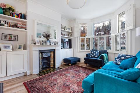 64 Whellock Road, London, W4 1DZ