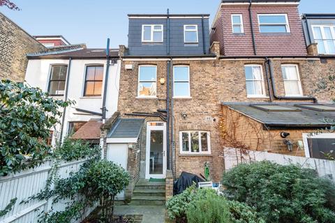 64 Whellock Road, London, W4 1DZ