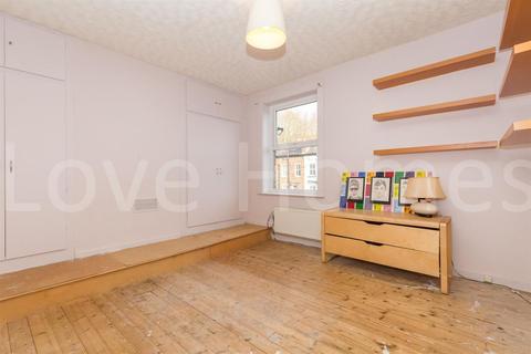 8 Beech Street, Summerseat, Bury, BL9 5PR