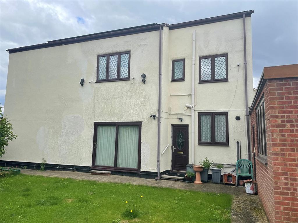 Darwin Street, Gainsborough, DN21 1DL 3 bed end of terrace house £75,000