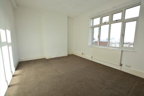 3 bedroom flat to rent, Portland Road, Hove, BN3