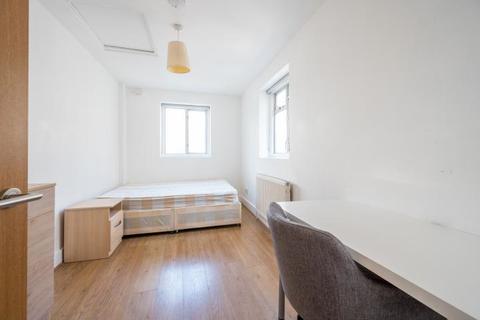 11 Eric Street, London, E3 4JL