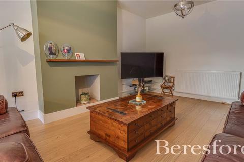 41 Bowes Drive, Ongar, CM5 9AX