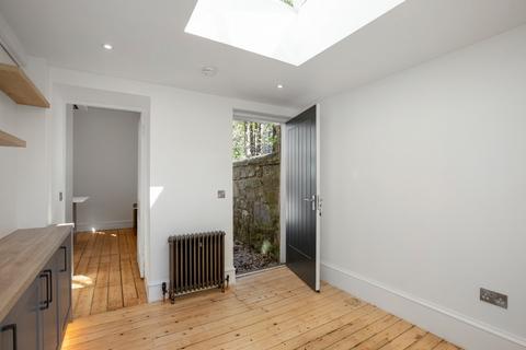 2 bedroom flat to rent, Scotland Street, New Town, Edinburgh, EH3