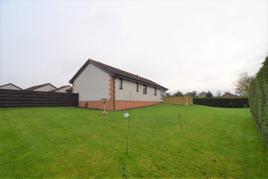 5 Essex Park Drive, Dumfries, DG1 4 XH - Grieve Gri