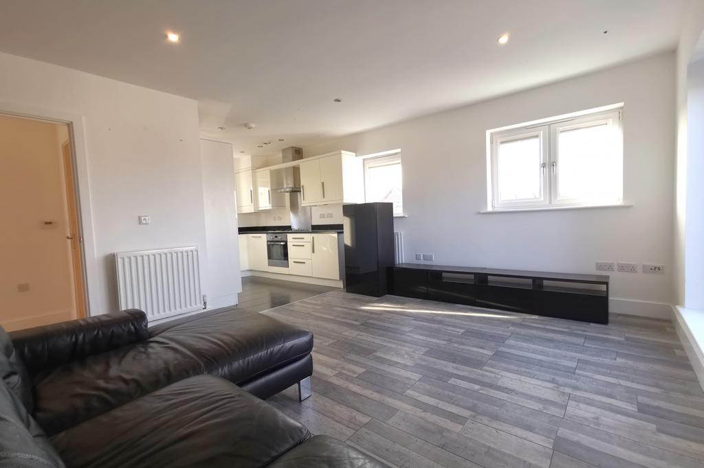 Sunflower Lane, Polegate, East Sussex, BN26 1 bed apartment £190,000