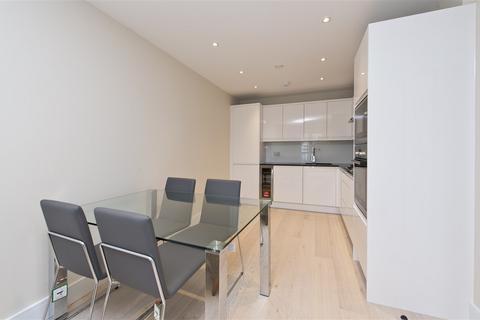 2 bedroom flat to rent, Harlequin House, Shepherd's Bush W12 W12