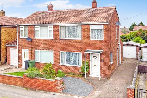 3 bedroom semi-detached house to rent - Highthorn Road, York, YO31