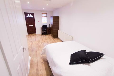 1 bedroom house to rent, SPRING ROAD, Leeds