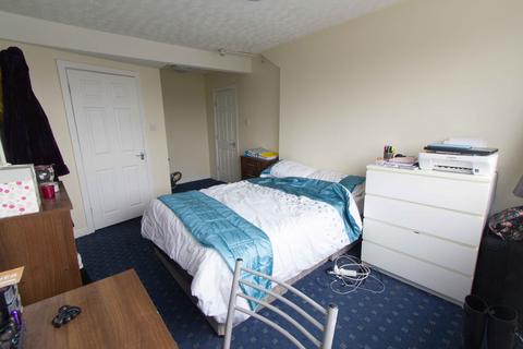 1 bedroom house to rent, BURLEY ROAD, Leeds