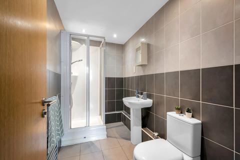 7 bedroom house to rent, CARDIGAN ROAD, Leeds