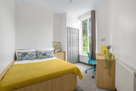 3 bedroom house to rent, HYDE PARK TERRACE, Leeds