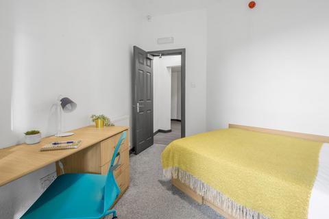 3 bedroom house to rent, HYDE PARK TERRACE, Leeds