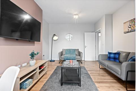 3 bedroom house to rent, HEADINGLEY LANE, Leeds