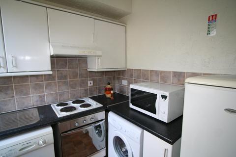 1 bedroom house to rent, HYDE PARK ROAD, Leeds