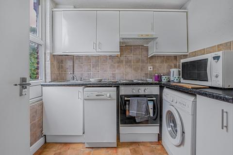 1 bedroom house to rent, HYDE PARK ROAD, Leeds