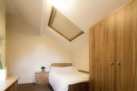 1 bedroom in a house share to rent - HYDE PARK ROAD, Leeds
